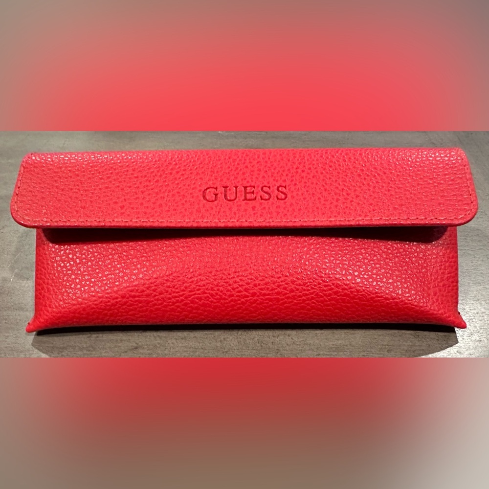 Guess Eyeglass Sunglasses Case